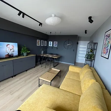 Czysta 33 Apartament *